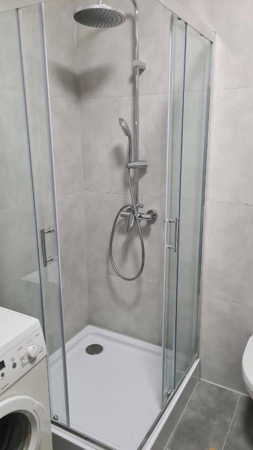 Urocze Apartamenty Na Wsi Goledzinow Bagian luar foto